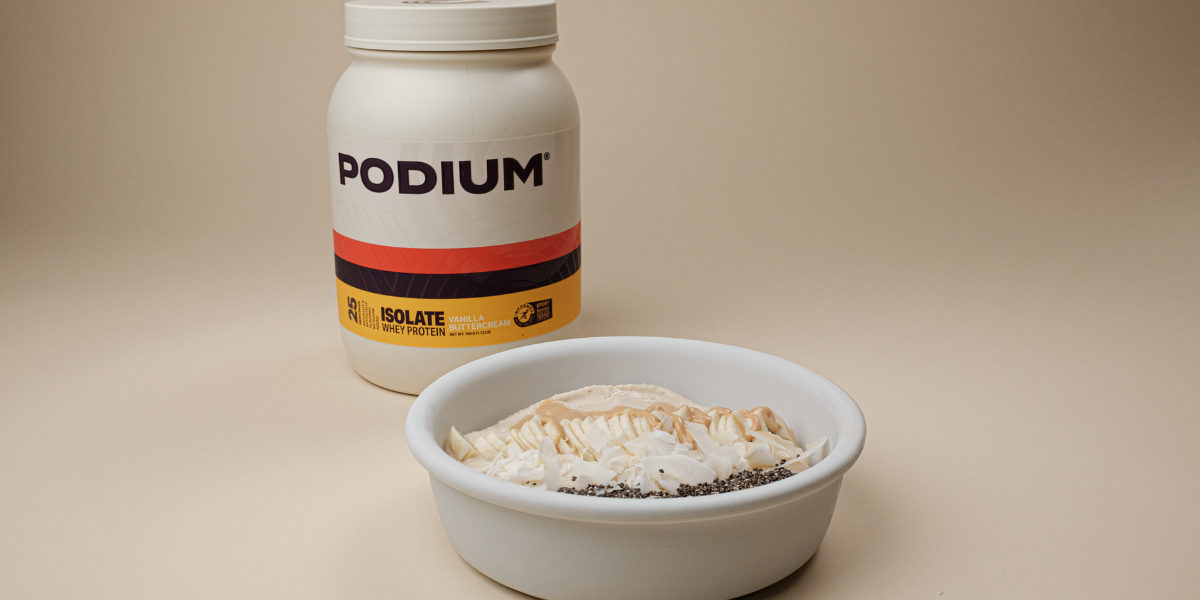 Peanut Butter Banana Protein Smoothie Bowl – PODIUM